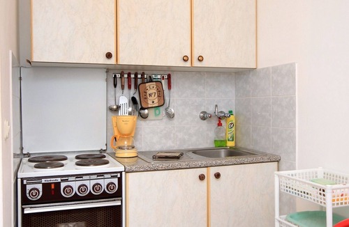 Prigradica Apartment | One bedroom apartment near beach Prigradica, Korčula (A-9141-b)