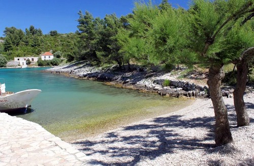 Scedro Apartment | One bedroom apartment near beach Cove Karkavac - Šćedro, Hvar (A-8801-c)