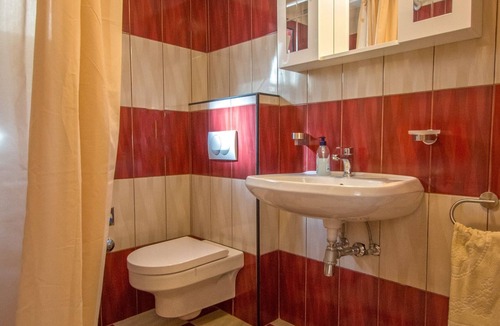 Selce Apartment | One bedroom apartment near beach Selce, Crikvenica (A-14306-a)