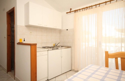 Rukavac Apartment | One bedroom apartment near beach Rukavac, Vis (A-2478-b)