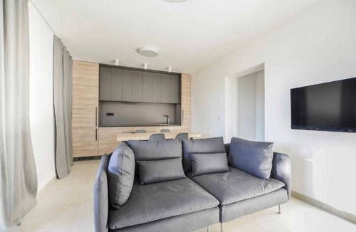 Portoroz Apartment | One Bedroom Apartment with Terrace Villa Forgotten Garden Portoroz