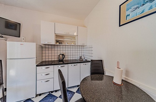 Kuciste Apartment | One bedroom apartment with terrace Kučište - Perna, Pelješac (A-4538-f)
