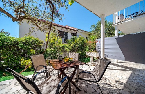Kuciste Apartment | One bedroom apartment with terrace Kučište - Perna, Pelješac (A-4538-f)