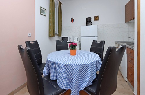 Zrce Apartment | One bedroom apartment with a swimming pool Novalja, Pag (A-213-a)
