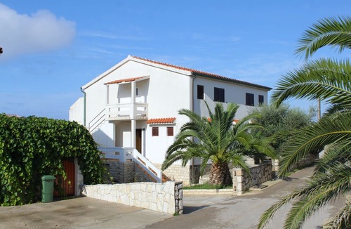 Novalja Apartment | One bedroom apartment with terrace and sea view Novalja, Pag (A-9335-a)