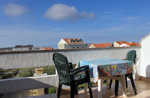 Novalja Apartment | One bedroom apartment with terrace and sea view Novalja, Pag (A-9335-a)
