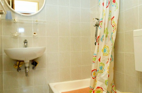 Zrce Apartment | One bedroom apartment with terrace and sea view Novalja, Pag (A-9419-b)