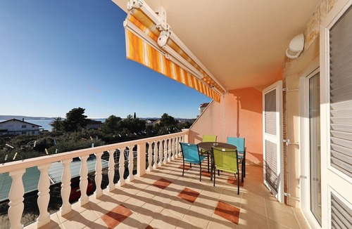 Sukosan Apartment | One bedroom apartment with terrace and sea view Sukošan, Zadar (A-15036-a)