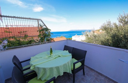 Tucepi Apartment | One bedroom apartment with terrace and sea view Tučepi, Makarska (A-20886-a)