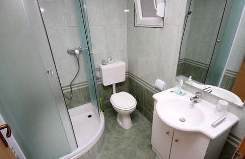 Vinisce Apartment | One bedroom apartment with air-conditioning Vinišće, Trogir (A-4886-c)