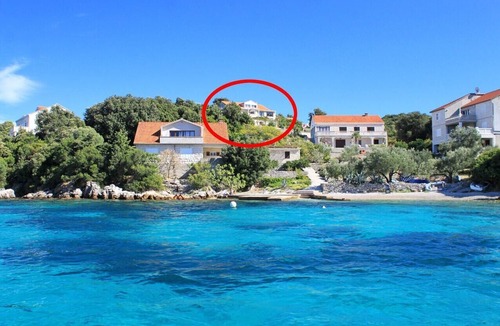 Zrnovo Apartment | One bedroom apartment with terrace and sea view Tri Žala, Korčula (A-558-b)