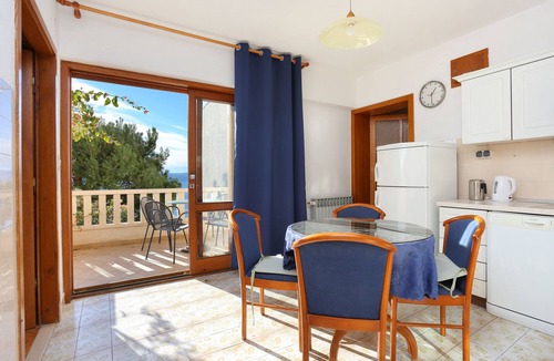 Brela Apartment | One bedroom apartment with terrace and sea view Brela, Makarska (A-18495-d)
