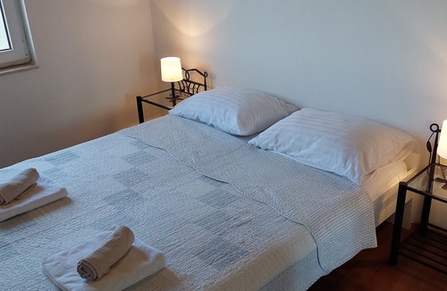 Kornic Apartment | One bedroom apartment with air-conditioning Kornić, Krk (A-15293-a)