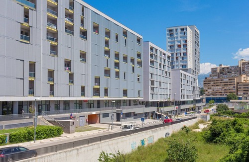 Znjan Apartment | One bedroom apartment with balcony and sea view Split (A-21368-a)
