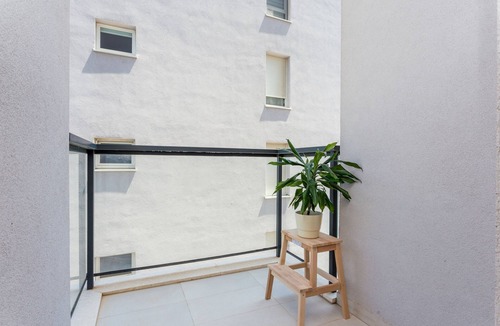Znjan Apartment | One bedroom apartment with balcony and sea view Split (A-21368-a)