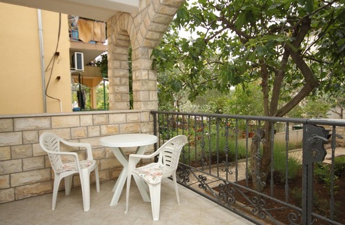 Vodice Apartment | One bedroom apartment with terrace Vodice (A-6321-a)