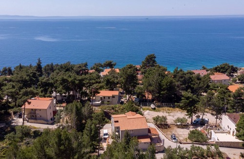 Ivan Dolac Apartment | One bedroom apartment with terrace and sea view Ivan Dolac, Hvar (A-15784-e)