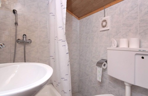 Island Hvar Apartment | One bedroom apartment with terrace Jelsa, Hvar (A-8803-b)