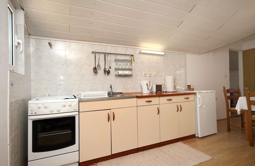 Island Hvar Apartment | One bedroom apartment with terrace Jelsa, Hvar (A-8803-b)