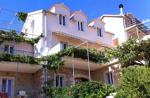 Ivan Dolac Apartment | One bedroom apartment with terrace and sea view Ivan Dolac, Hvar (A-15483-b)