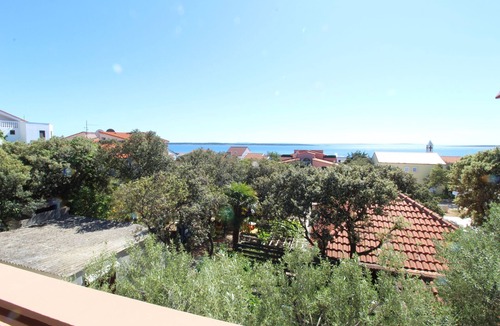 Mandre Apartment | One bedroom apartment with terrace and sea view Mandre, Pag (A-6309-a)