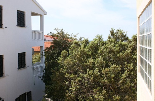 Mandre Apartment | One bedroom apartment with balcony Mandre, Pag (A-6309-c)