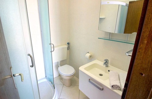 Mandre Apartment | One bedroom apartment with terrace and sea view Mandre, Pag (A-6373-a)