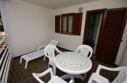 Mandre Apartment | One bedroom apartment with terrace and sea view Mandre, Pag (A-6474-b)