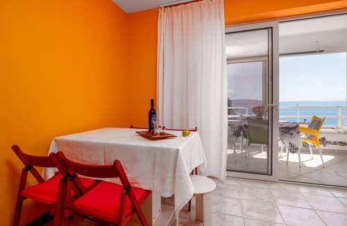 Ravni Apartment | One bedroom apartment with terrace and sea view Ravni, Labin (A-12891-a)
