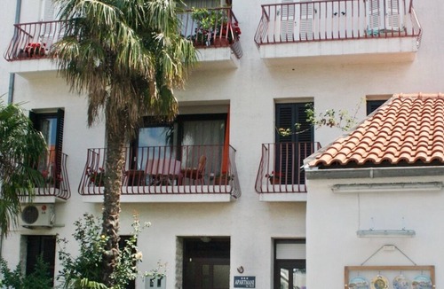 Selce Apartment | One bedroom apartment with terrace and sea view Selce, Crikvenica (A-5497-b)