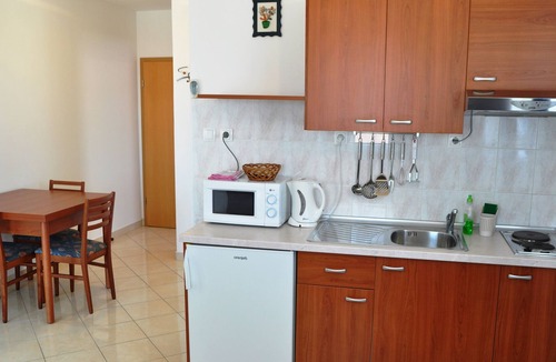 Selce Apartment | One bedroom apartment with balcony and sea view Selce, Crikvenica (A-11527-a)