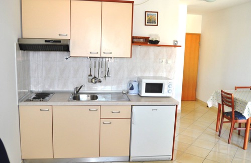 Selce Apartment | One bedroom apartment with balcony and sea view Selce, Crikvenica (A-11527-b)