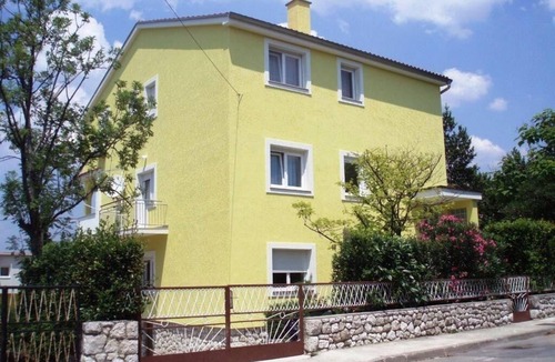 Selce Apartment | One bedroom apartment with balcony and sea view Selce, Crikvenica (A-11527-b)