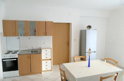 Barbat na Rabu Apartment | One bedroom apartment with balcony and sea view Barbat, Rab (A-14390-a)
