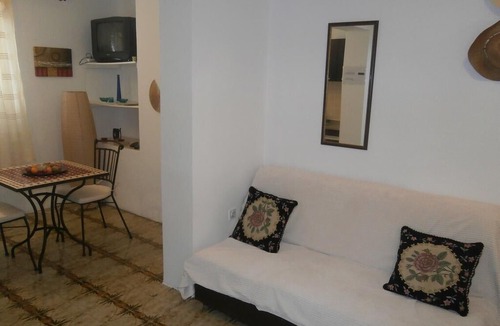 Zrnovo Apartment | One bedroom apartment with terrace and sea view Žrnovska Banja, Korčula (A-11510-b)