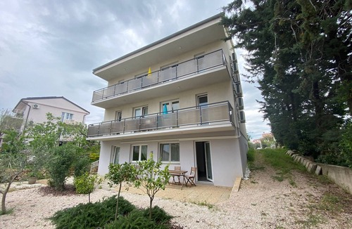 Krk Apartment | One bedroom apartment with balcony and sea view Krk (A-22454-b)