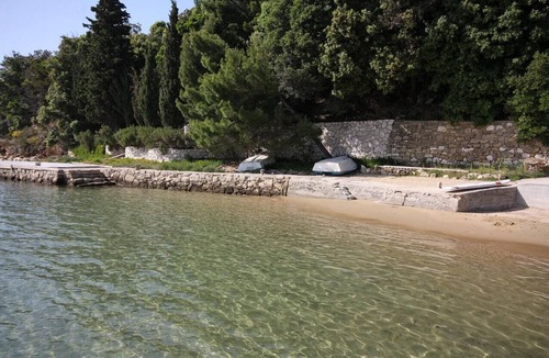 Supetarska Draga Apartment | One bedroom apartment with terrace and sea view Supetarska Draga - Gonar, Rab (A-2002-a)