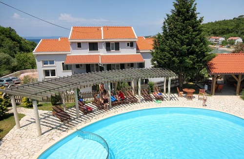 Kampor Apartment | One bedroom apartment with a swimming pool by the beach Kampor, Rab (A-3213-i)