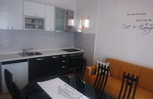 Kampor Apartment | One bedroom apartment with balcony and sea view Kampor, Rab (A-12773-b)