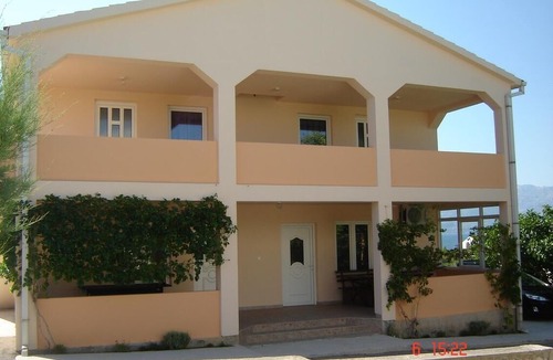 Razanac Apartment | One bedroom apartment with air-conditioning Ražanac, Zadar (A-13707-d)