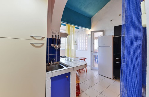 Vir Apartment | One bedroom apartment with terrace and sea view Vir - Torovi - Vir - Pedinka, Vir (A-294-f)