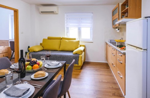 Koper Apartment | Ota 2 BDR In The Heart Of Historic Koper, Koper, Slovenia