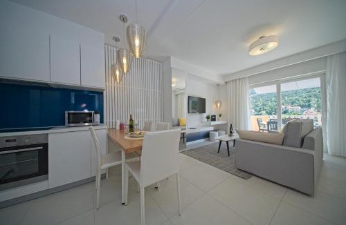 Hodilje Apartment | Oyster Paradise Blue Apartment