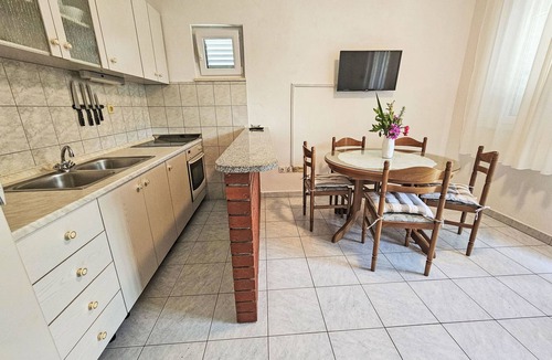 Vinisce Apartment | Pažanin by Interhome