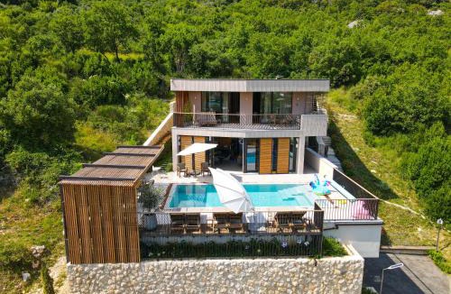 Rozat Villa | Palazzo Vimbula - Five Star Luxury Villa