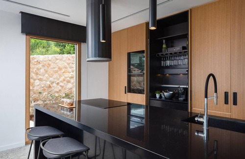 Rozat Villa | Palazzo Vimbula - Five Star Luxury Villa