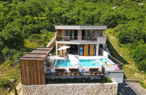 Rozat Villa | Palazzo Vimbula - Five Star Luxury Villa