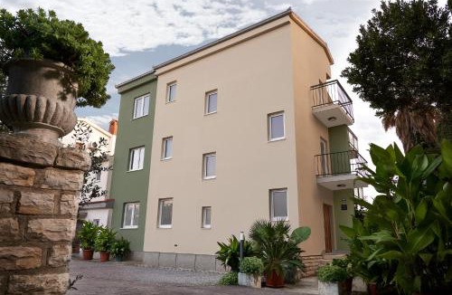 Kastel Luksic Apartment | Palmaja