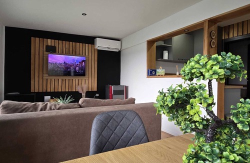 Slavonski Brod House | PANORAMA HOUSE - Panoramic Mountain Retreat - Private BBQ & Sun Deck
