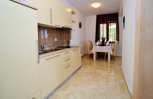 Potocnica Apartment | Panoramic 4* Apartment with Sauna, Gym & Pool 7